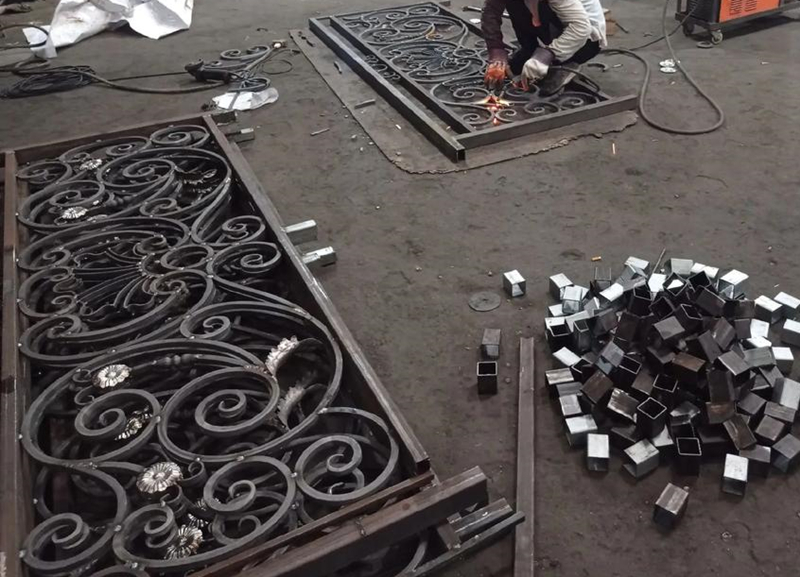 铁艺大门加工厂